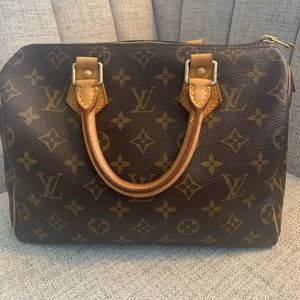 Louis Vuitton Speedy 25